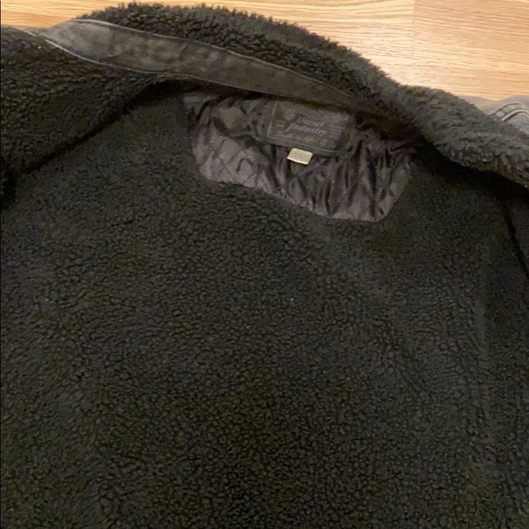 Diesel Denim Jacket w/Sherpa collar - Picture 4 of 7